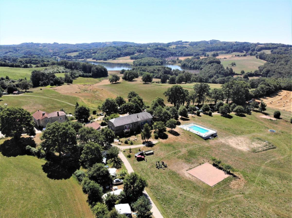 Domaine Les Teuilleres Bed & Breakfast Lacam-dʼOurcet Exterior foto