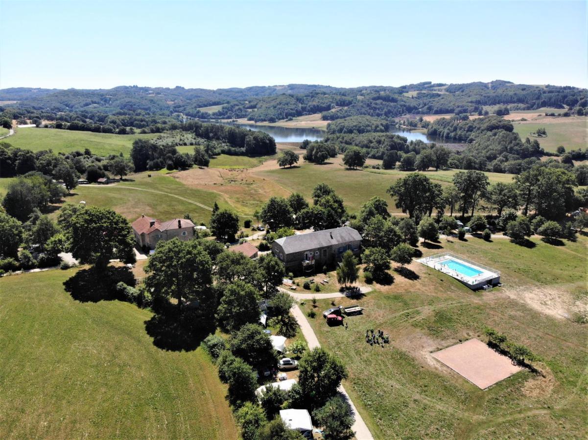 Domaine Les Teuilleres Bed & Breakfast Lacam-dʼOurcet Exterior foto