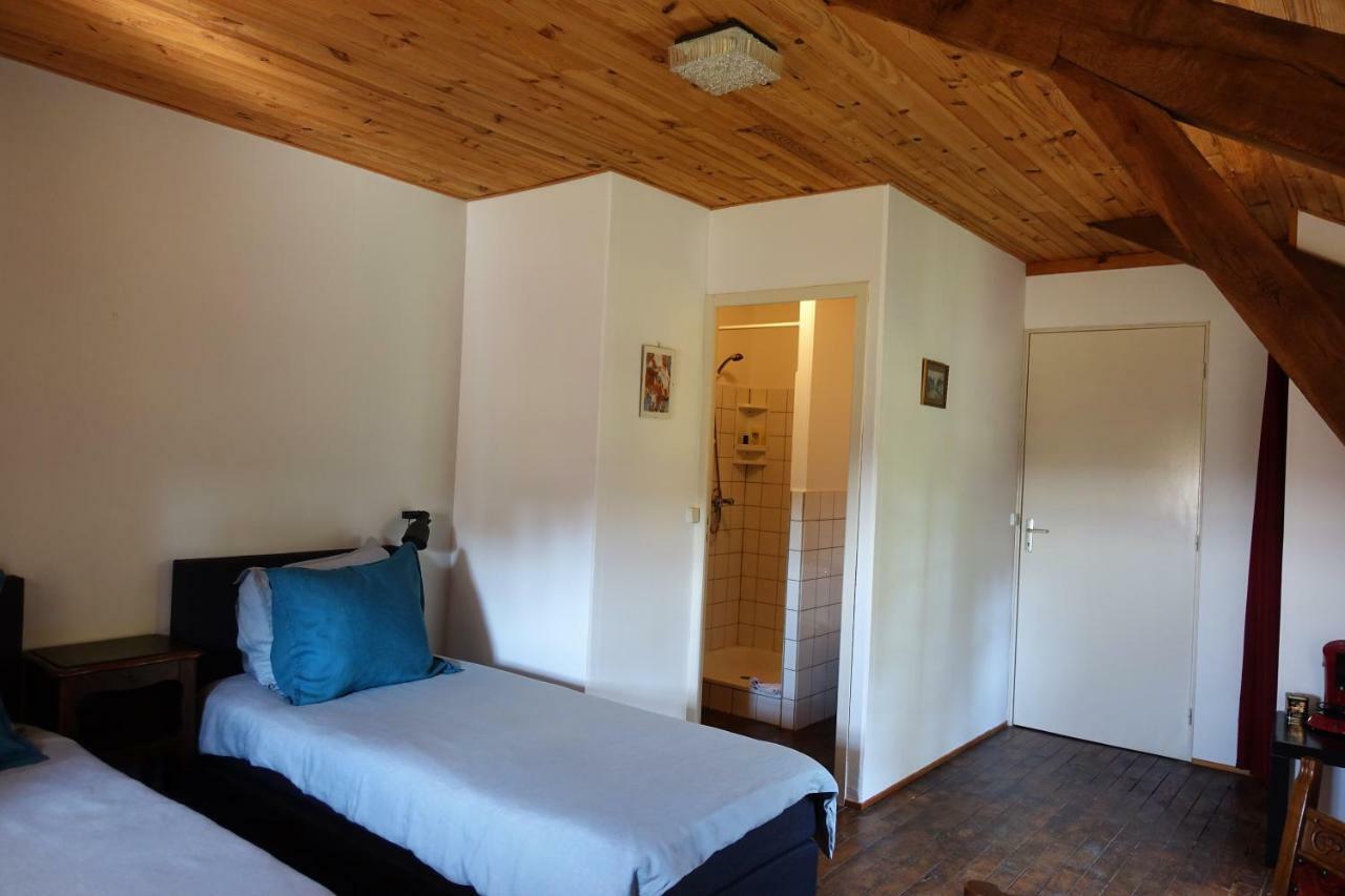 Domaine Les Teuilleres Bed & Breakfast Lacam-dʼOurcet Exterior foto